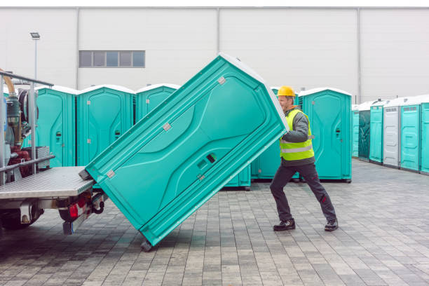 Types of Portable Toilets We Offer in Elizabeth Lake, CA